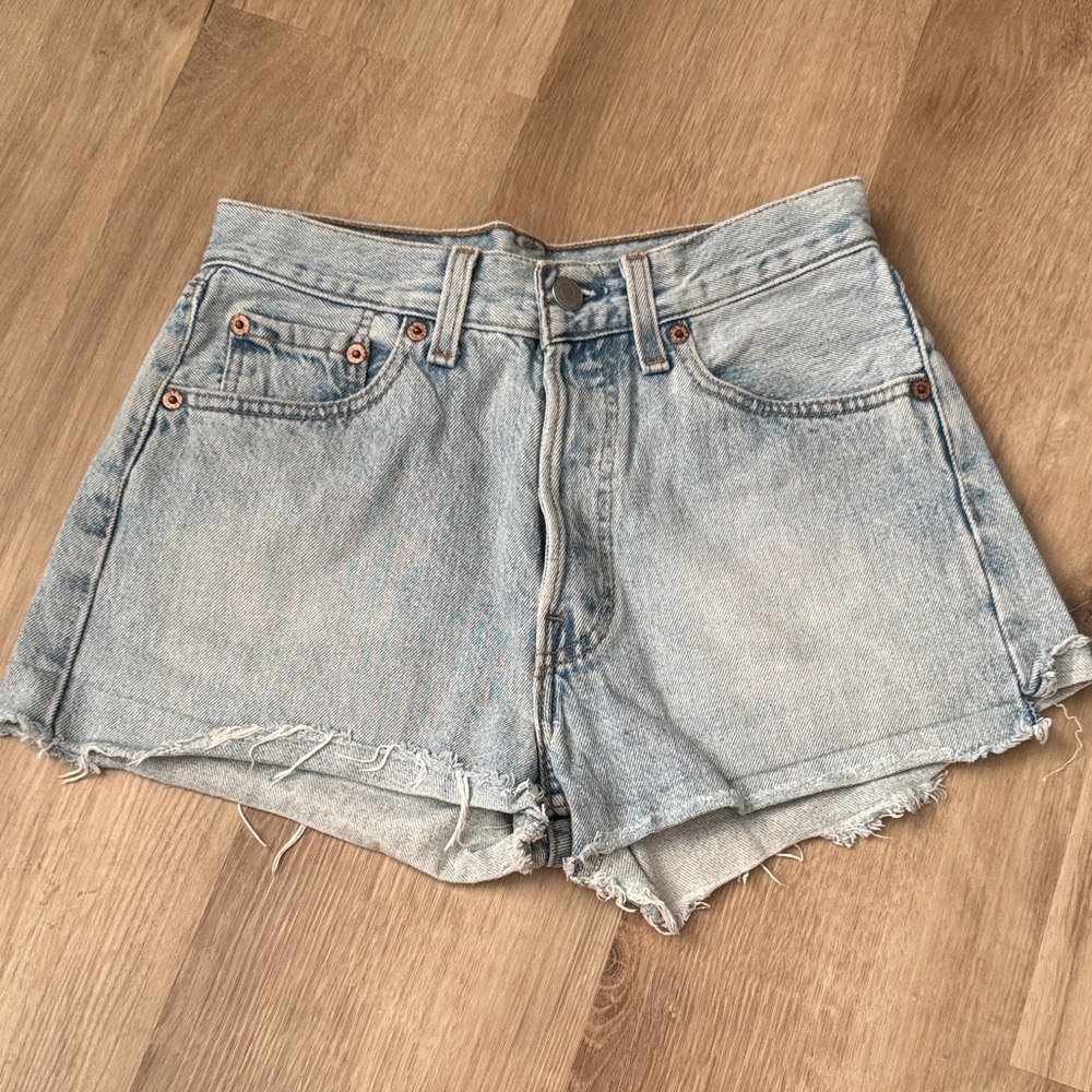 Vtg Levi’s Denim Women's Shorts